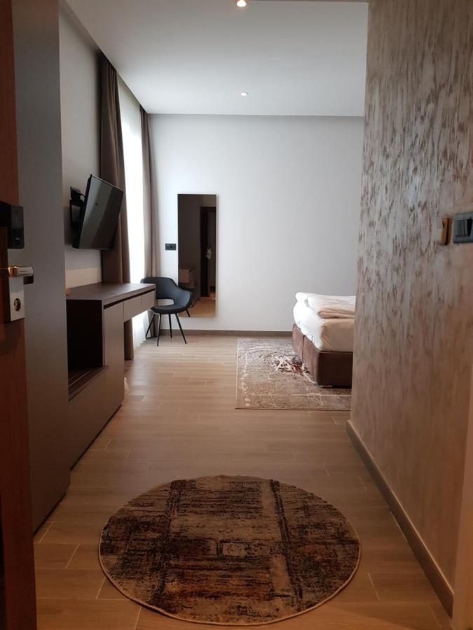 My Hotel Prizren Bagian luar foto