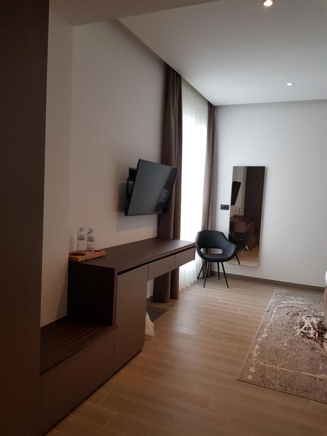 My Hotel Prizren Bagian luar foto